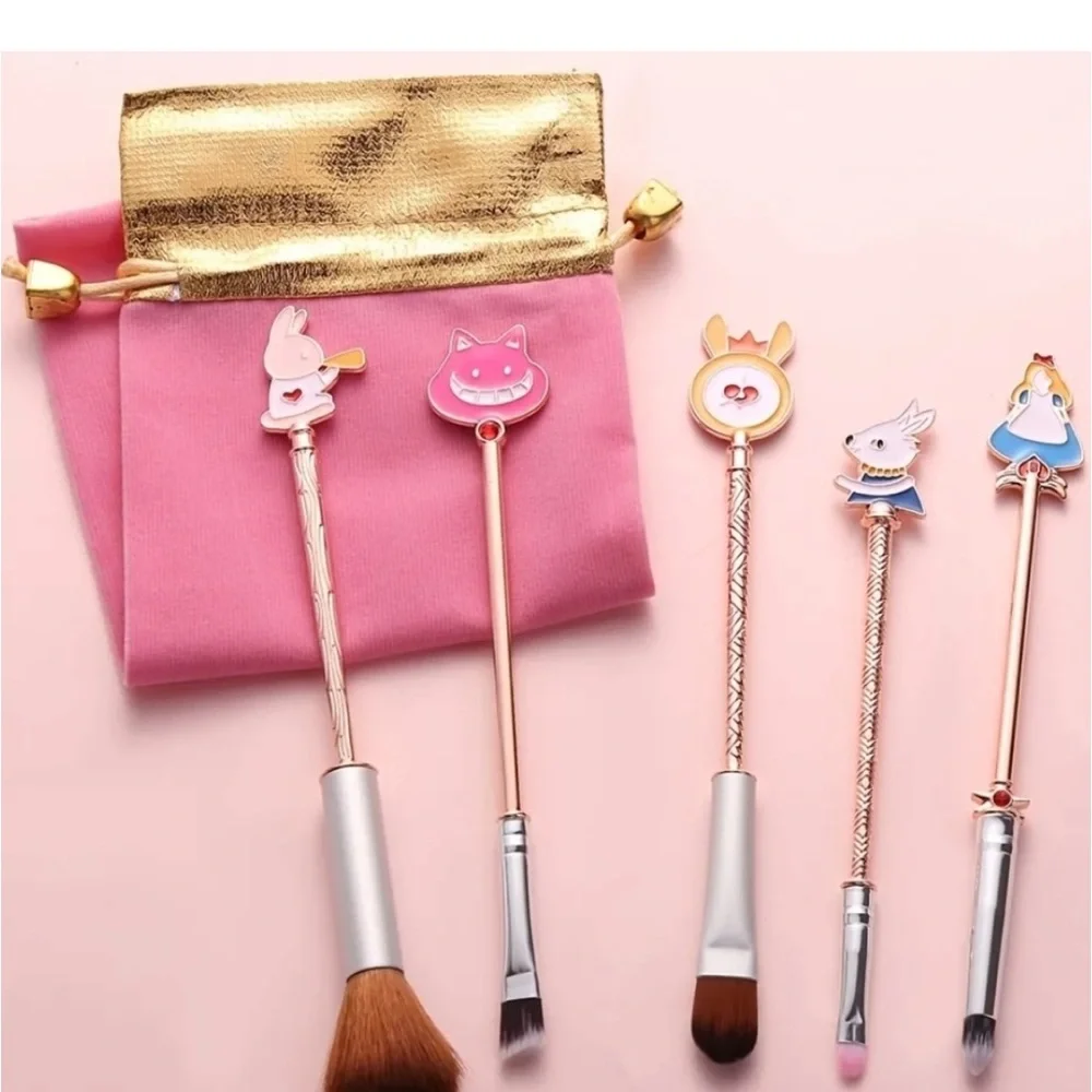 Disney’s Alice in Wonderland Makeup Brush Set, Alice In Wonderland Makeup Brush